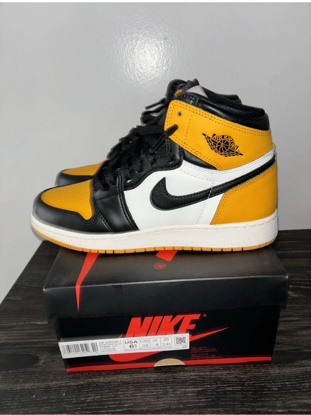Nike Kids' Air Jordan 1 Mid - Black White Yellow